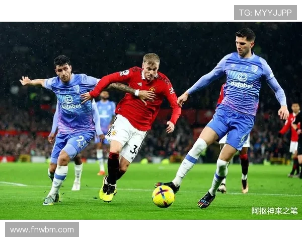 勒沃库森欲引进门将弗莱肯正与多家英超球队展开激烈竞争